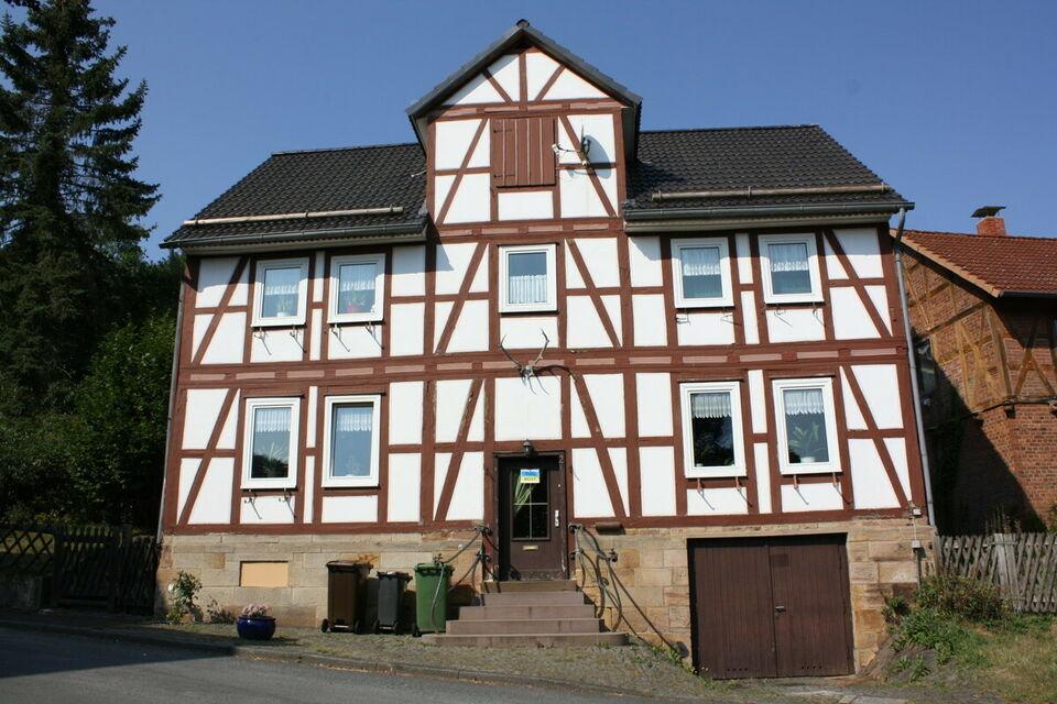 *!Fachwerkhaus in Söhrewald: gemütlich, ruhig, mit separater Einliegerwohnung im Nebengebäude!* Söhrewald