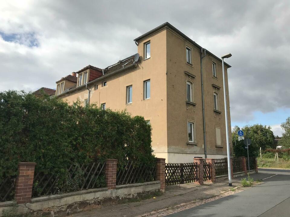 Leerstehendes Mehrfamilienhaus zur Sanierung vorbereitet Meißen