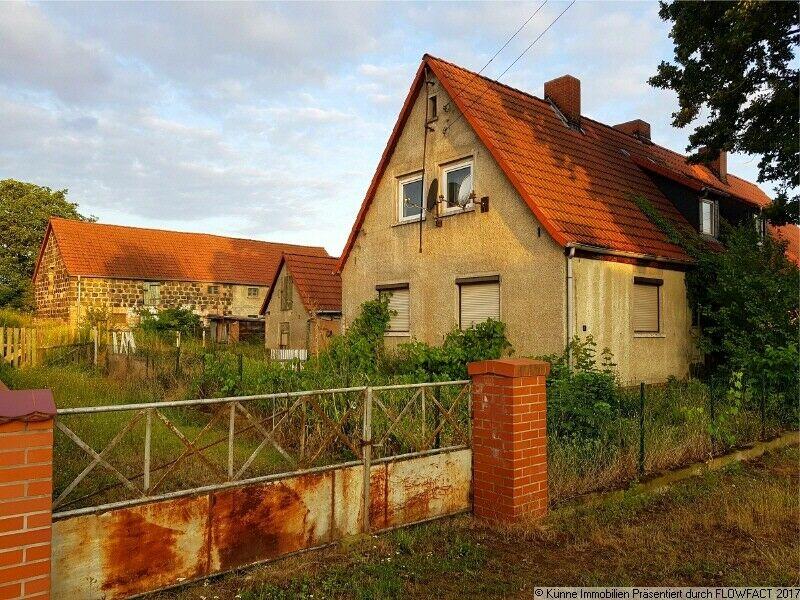 Entwicklungsfähiges Grundstück mit Doppelhaushälfte bebaut + im Umkreis von Halle (Saale) Sachsen-Anhalt