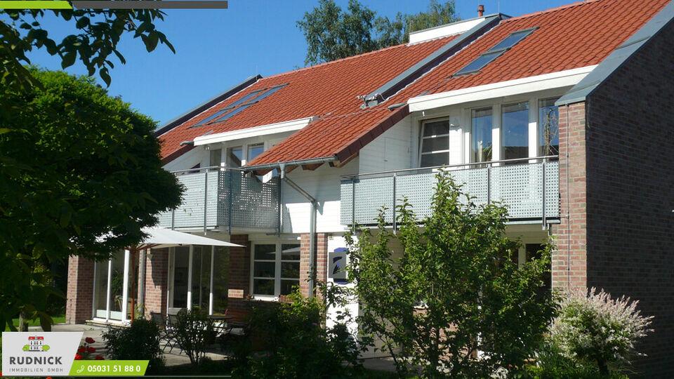 RUDNICK bietet WOHNTRAUM: Hochwertige Dachgeschoss-Maisonette in Seelze - Almhorst Seelze