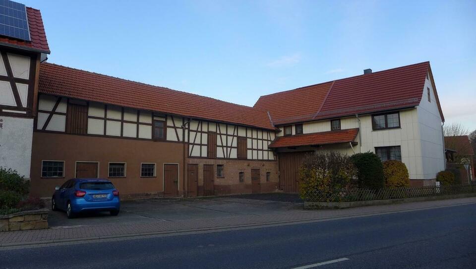 Großzügiges ländliches Einfamilienhaus mit Nebengebäude Breitenbach am Herzberg