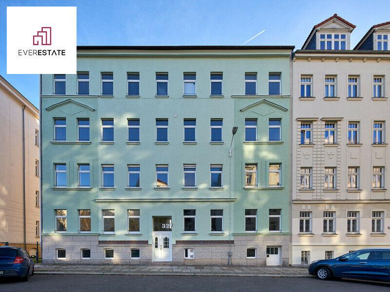Provisionsfrei & frisch renoviert: Helle Dachgeschosswohnung mit offenem Wohnbereich Annaberger Straße