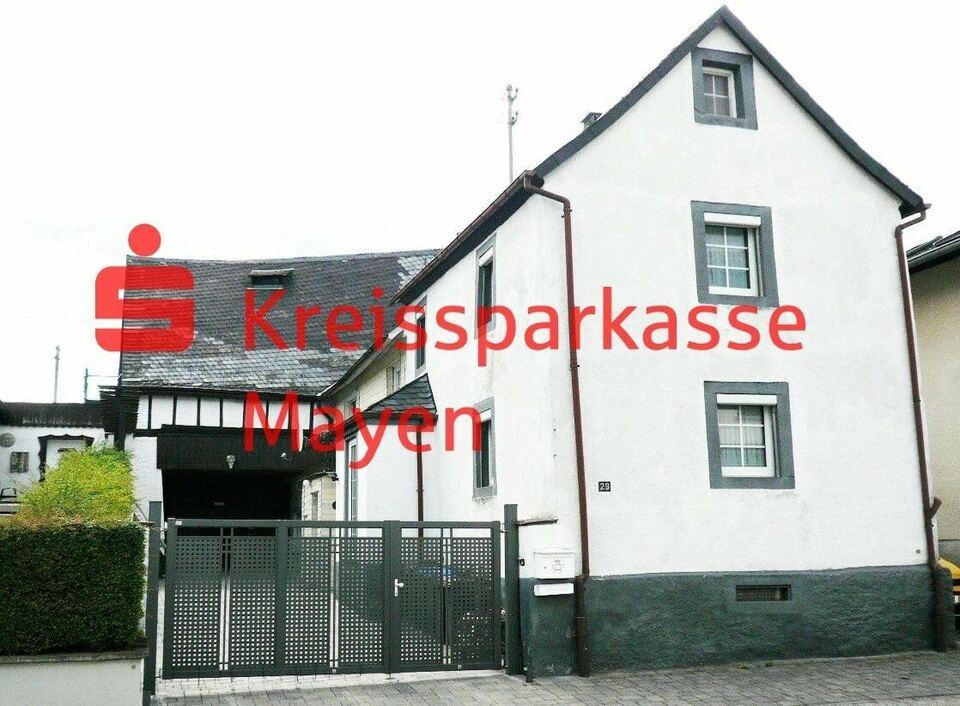 Gemütliches, renoviertes Wohnhaus m. Innenhof und Scheune Rheinland-Pfalz