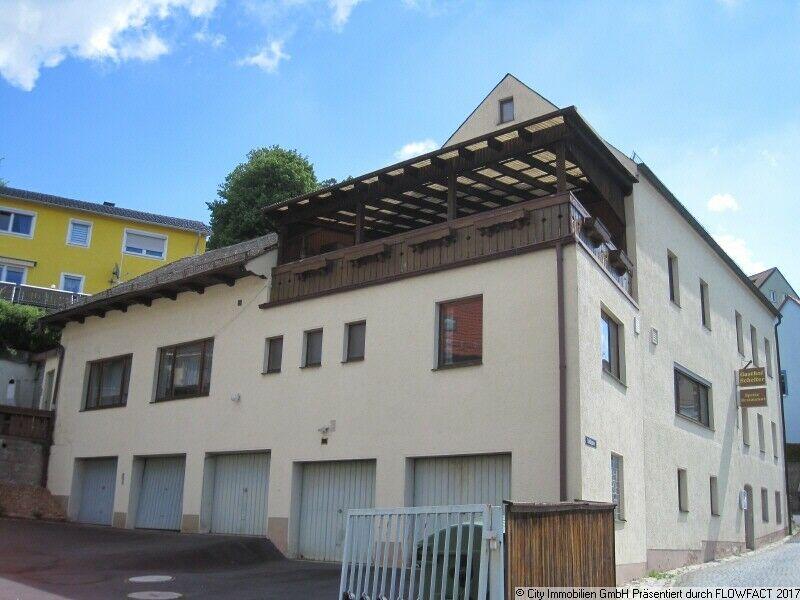 Gaststätte und Dreifamilienwohnhaus wartet auf neuen Besitzer – Wirtschaft und Wohnung unter einem Dach Arzberg