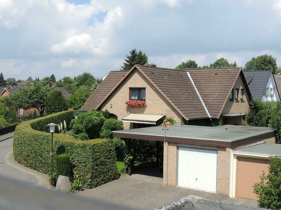 Top gepflegte Doppelhaushälfte mit Carport und Garage in Oldenstadt Uelzen