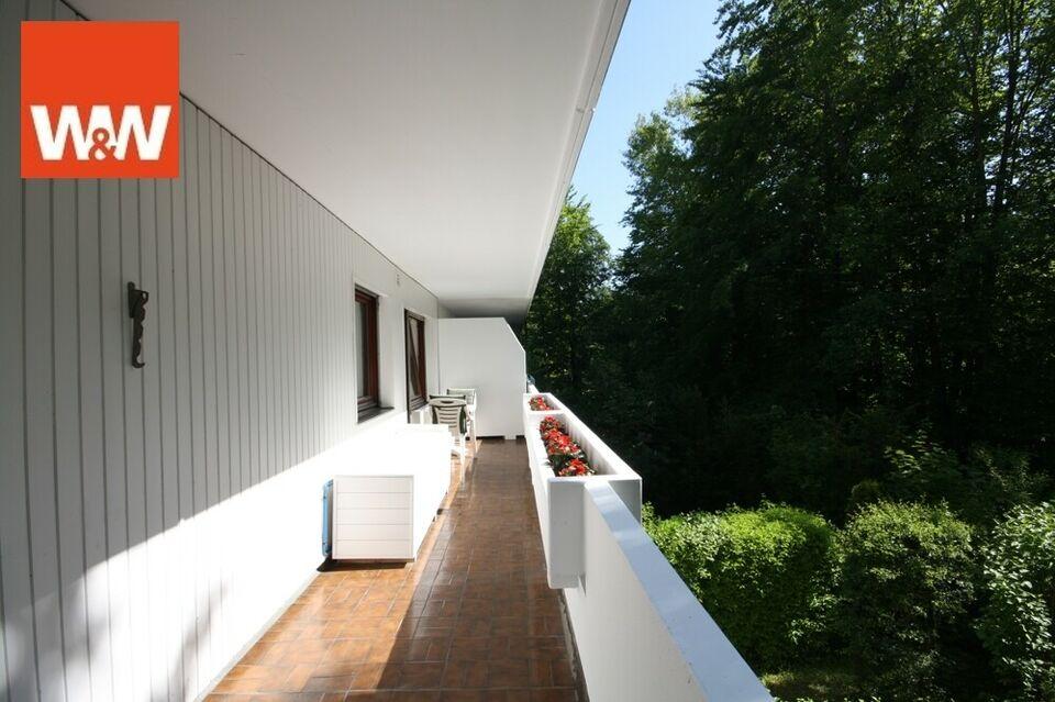 Kapitalanlage - gemütliche 3 Zimmerwohnung mit großem umlaufenden Balkon in ruhiger Lage von Grünwald Grünwald