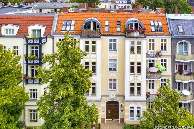 Gewinnbringend investieren: Vermietete gut geschnittene Wohnung in Friedenau Steglitz