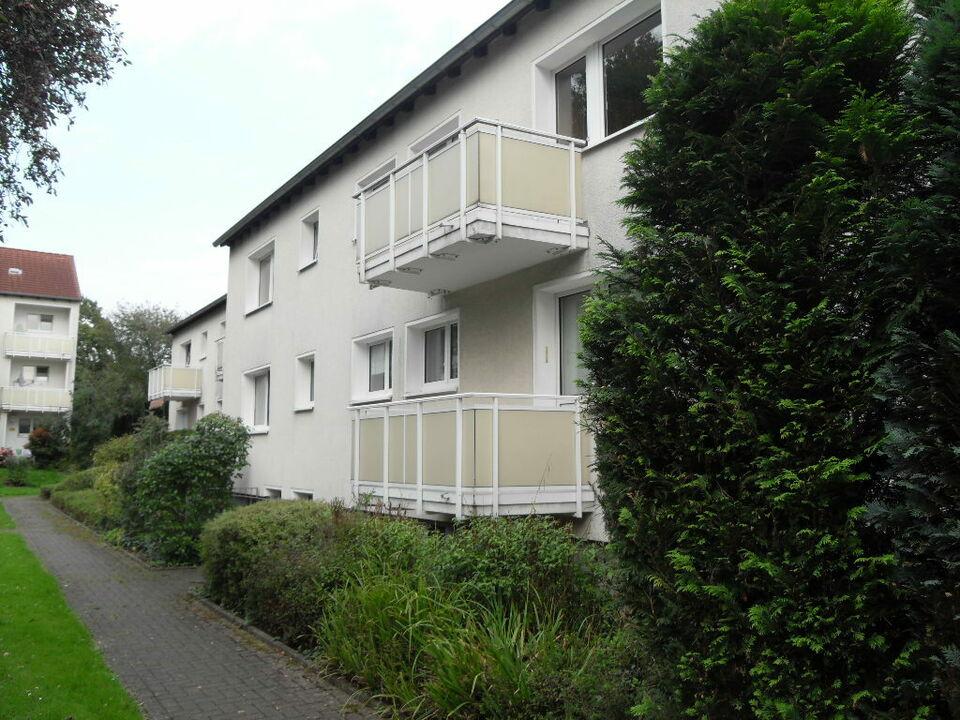 PROVISIONSFREI: vermietete 3 Zimmer Eigentusmwohnung mit Balkon Düsseldorf