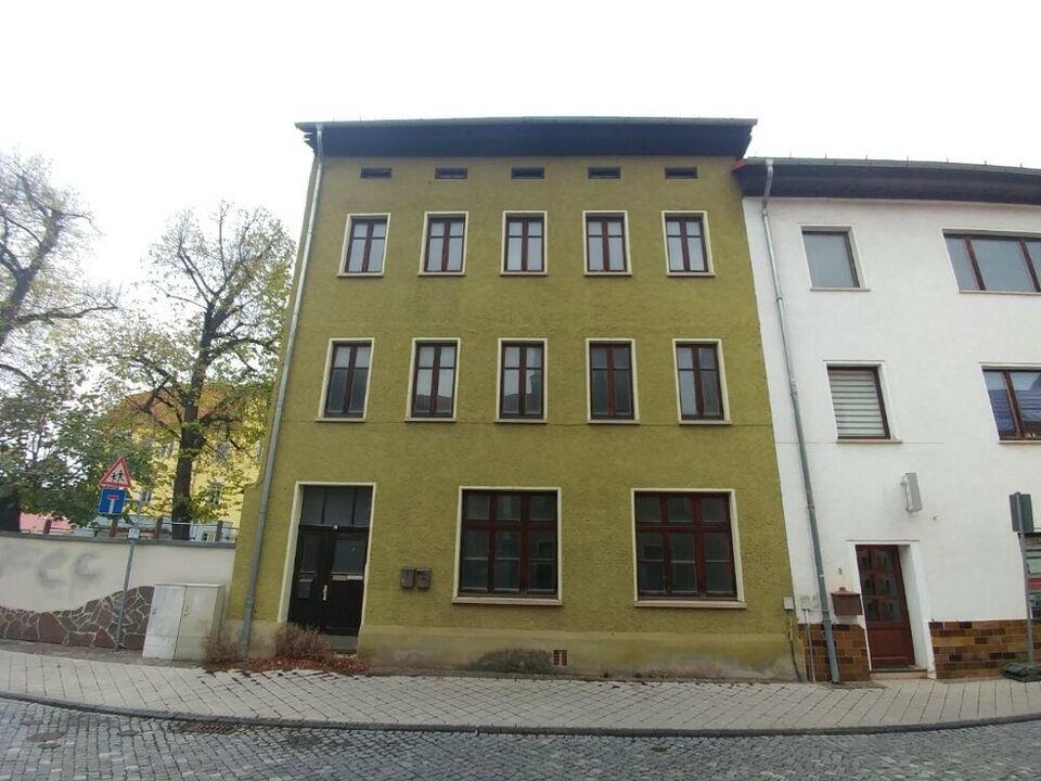Sanierungsbedürftiges Mehrfamilienhaus in Neustadt an der Orla *PROVISIONSFREI* zu erwerben Neustadt an der Orla