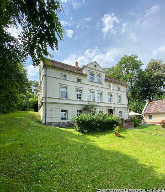 Voll vermietetes Mehrfamilienhaus in sehr guter Lage von Bad Muskau Bad Muskau - Mužakow