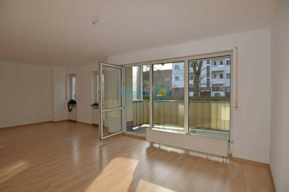 Geräumige und helle Wohnung mit großem Balkon im Leipziger-Osten Markkleeberg-Ost