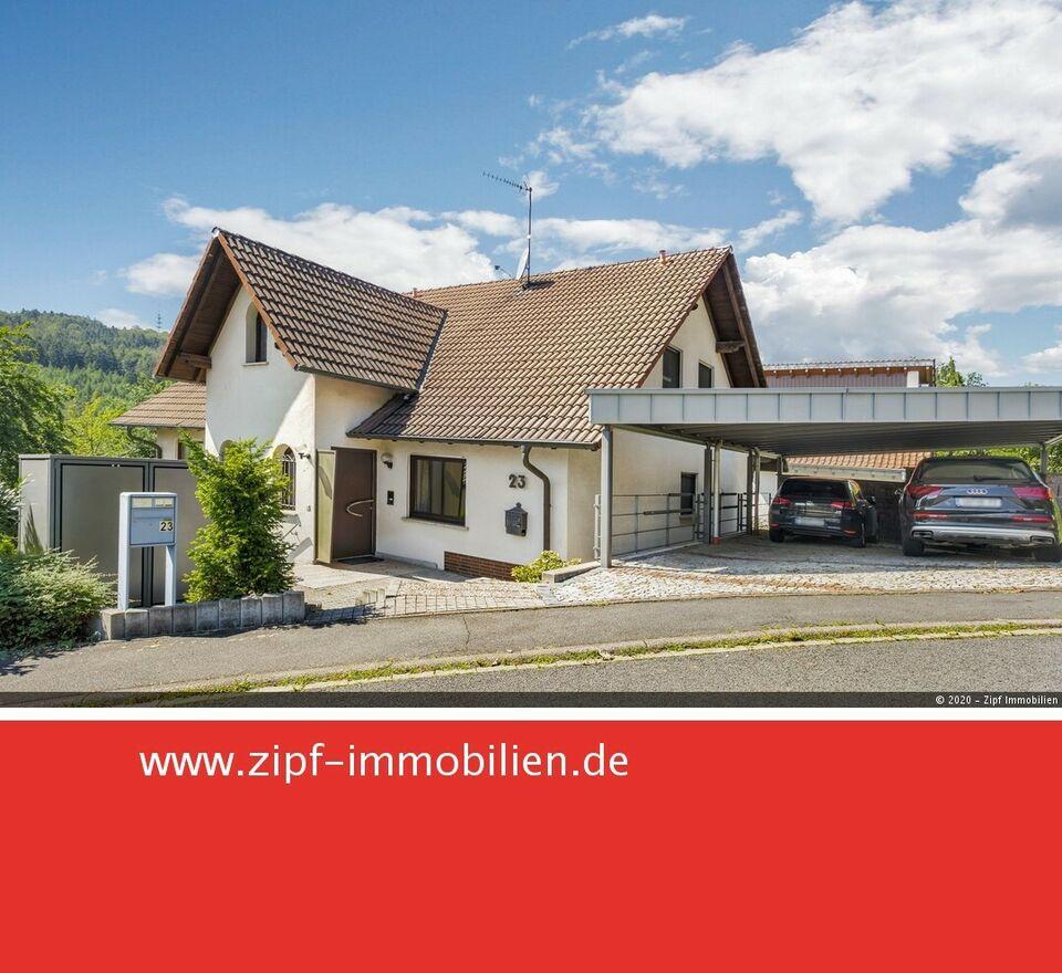 **2-Familien-Wohnhaus mit Fernblick in bevorzugter Wohnlage von Gelnhausen-Haitz** Gelnhausen