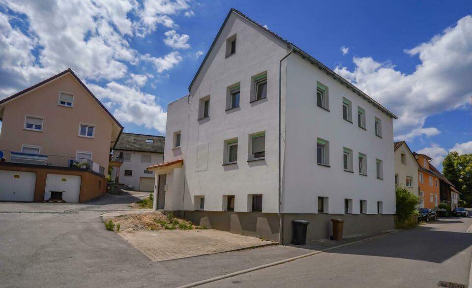 Sehr interessantes Mehrfamilienhaus mit massig Ausbaupotenial in Bretzfeld Baden-Württemberg