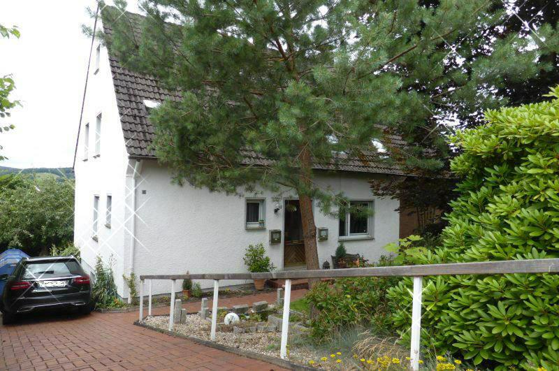 2- Familienhaus mit traumhaften Garten und Aussicht Nordrhein-Westfalen