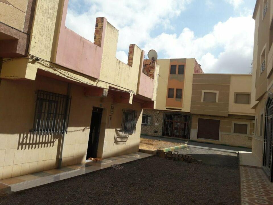 Haus mit 4 Zimmer in Nador Arrid Nähe von ( Schari3 tomatich ) Eick West