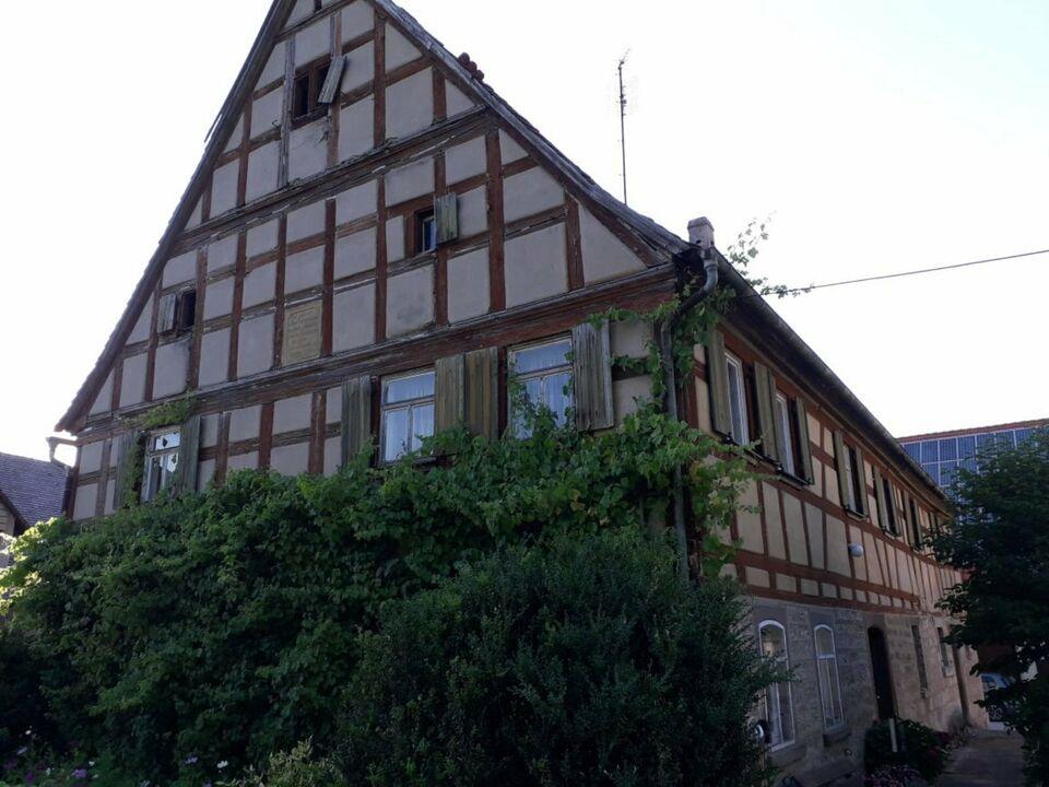 Baudenkmal / Haus ohne Nebengebäude (Sanierungskosten 1,2 Mio. €) Steinsfeld
