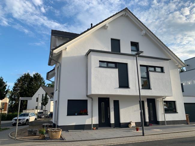 Exklusive Doppelhaushälfte in traumhafter Lage von Kronberg! Kreisfreie Stadt Darmstadt