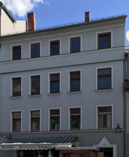 Eine großzügige Eigentumswohnung im Zentrum von Saalfeld zu verkaufen. Saalfeld