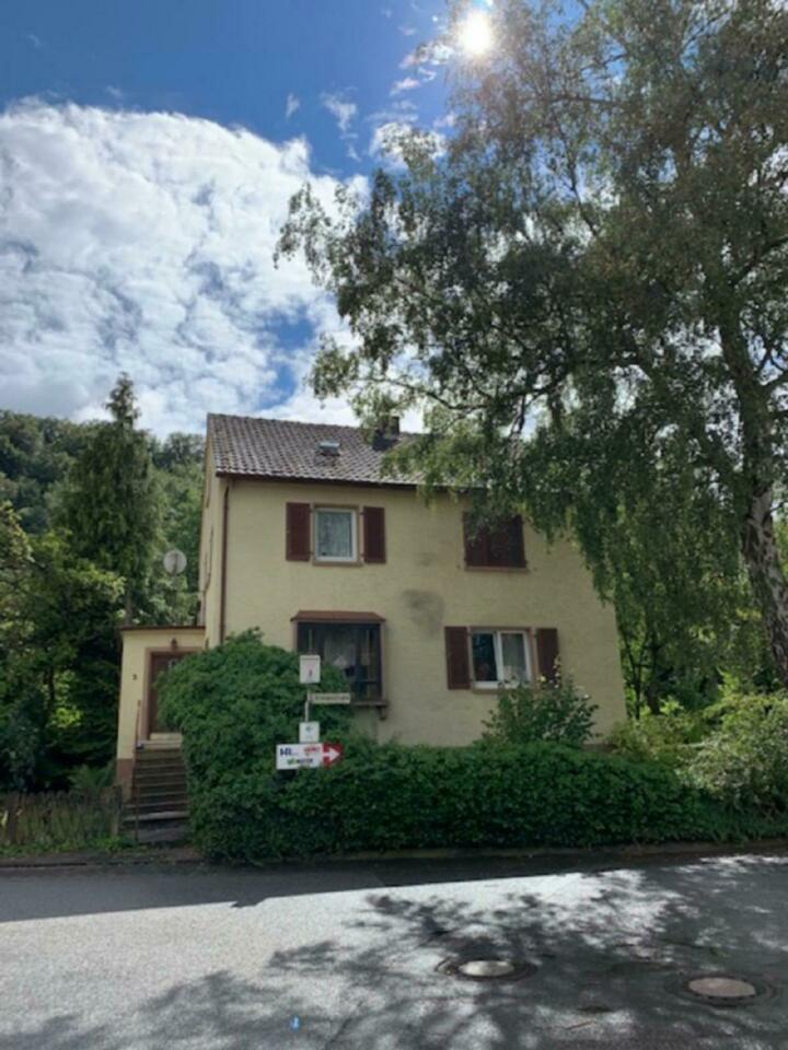 Zweifamilienhaus mit viel Potential in Thaleischweiler Thaleischweiler-Fröschen