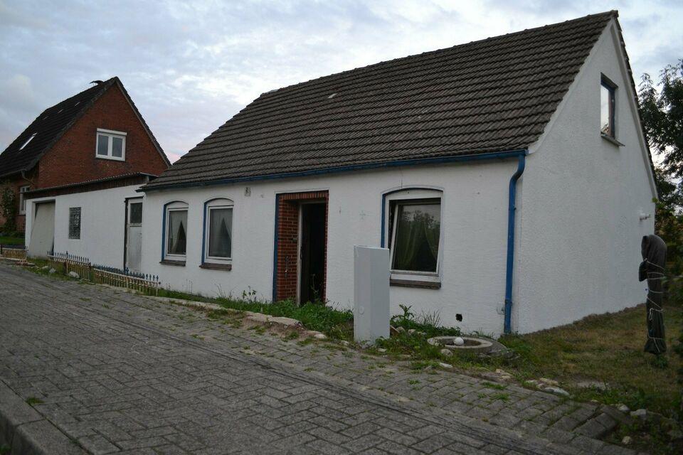 Haus mit Potentialität in Albersdorf Schleswig-Holstein