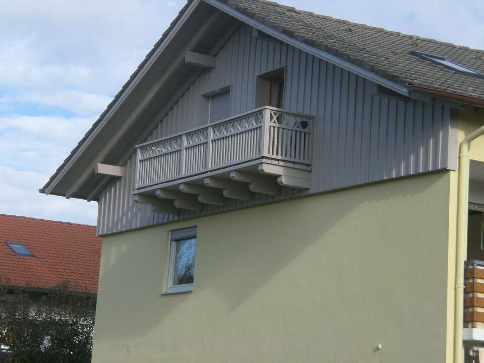 Dachgeschosswohnung mit Bergblick ruhige Lage Westseite prov.frei Schechen