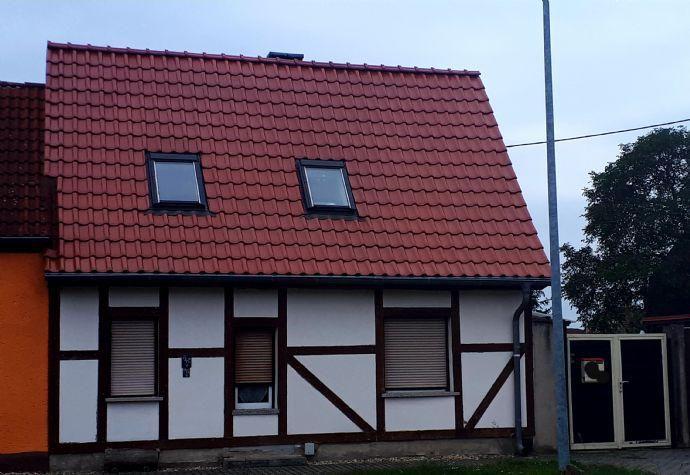Kleines, nach Renovierung beziehbares Einfamilienwohnhaus Raguhn-Jeßnitz