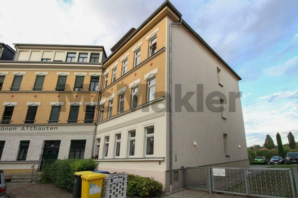 Zentrumsnahe, vermietete Dachgeschosswohnung: Helle, charmante 3-Zimmer-Altbauwohnung mit Balkon Leipzig