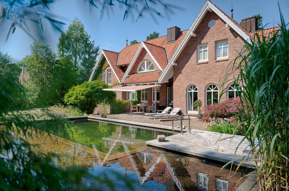 Modernes, elegantes Familienanwesen mit einzigartiger Landhausarchitektur für vielseitiges Wohnen Buchholz in der Nordheide