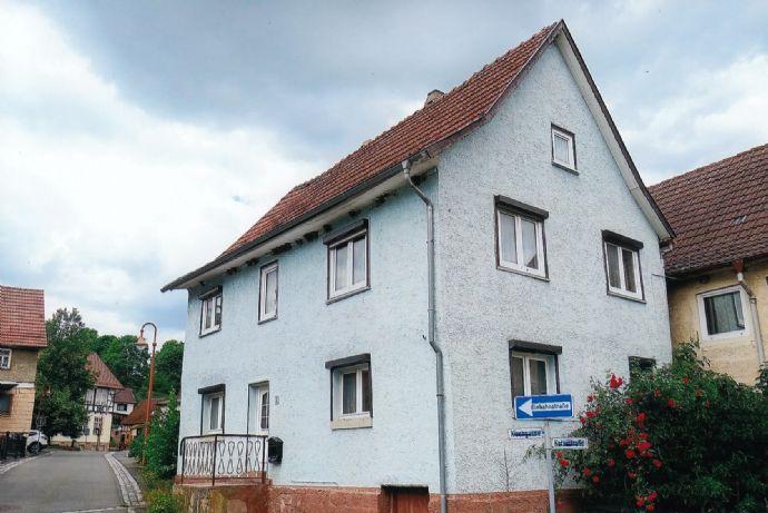 Erweitertes Wohnhaus mit Doppelgarage und kleinem Garten Kreisfreie Stadt Darmstadt