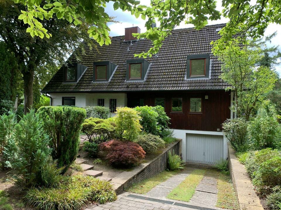 Familien willkommen - besonderes Ein-Zweifamilienhaus in Sackgassenlage von HH-Lehmsahl-Mellingstedt Lemsahl-Mellingstedt