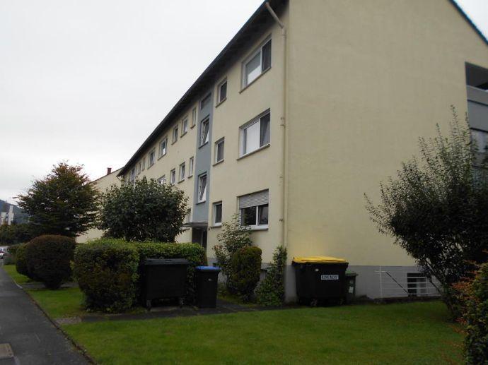 Provisionsfreie Kapitalanlage!!. Vermietete 3 Zimmer Wohnung in Bonn-Lannesdorf Straßweg