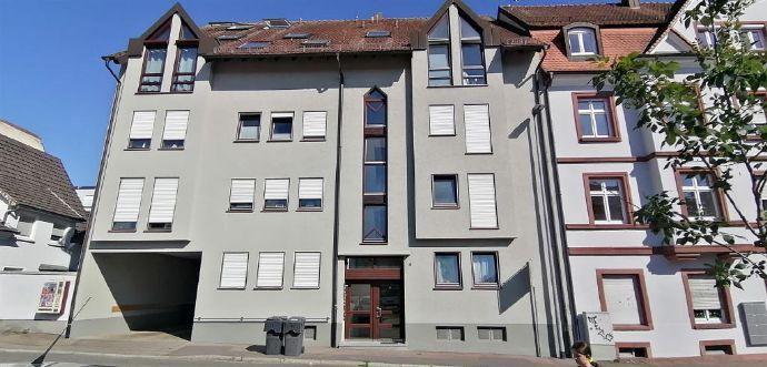 IMA-Immobilien bietet eine moderne 2,5 Zimmer Wohnung im Zentrum von Lahr Lahr/Schwarzwald