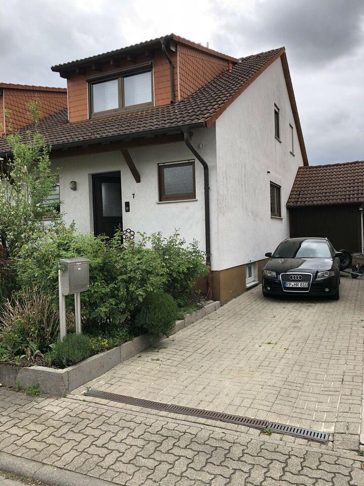 Doppelhaushälfte in Hanhofen Rheinland-Pfalz