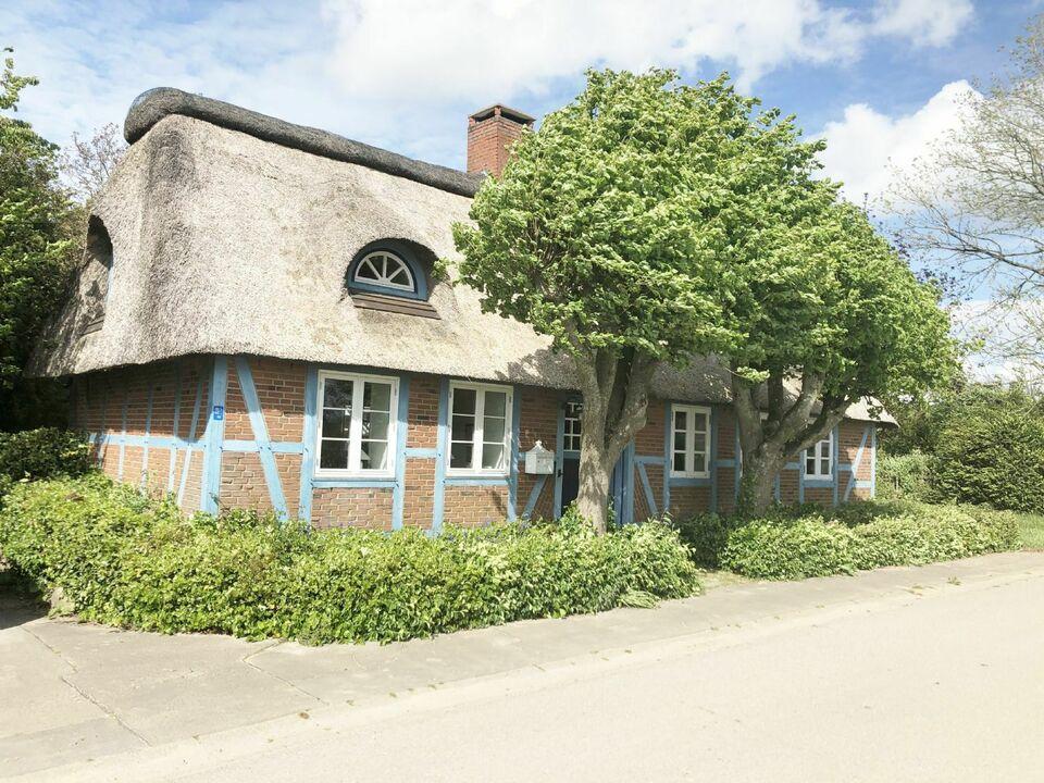 Wunderschön gelegen - Zwei Häuser auf einem 2.107 m² Grundstück Schleswig-Holstein