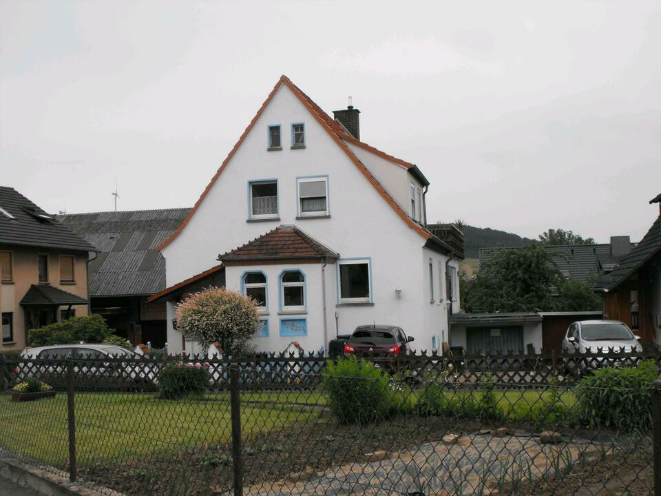 Zweifamilienhaus Hauneck