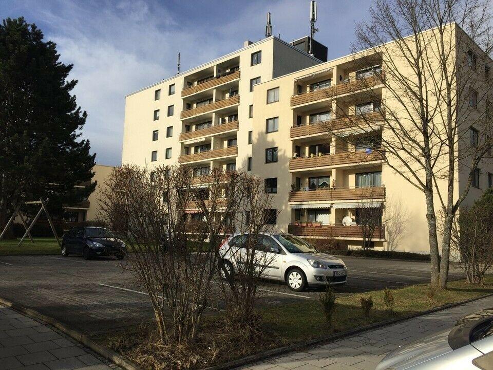 provisionsfrei / zur Kapitalanlage: gut geschnittene 2-Zi-Wohnung mit Süd-Balkon Kirchheim bei München