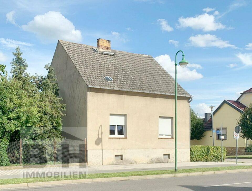 Geräumiges freistehendes Eigenheim für Handwerker in Bobbau Sachsen-Anhalt