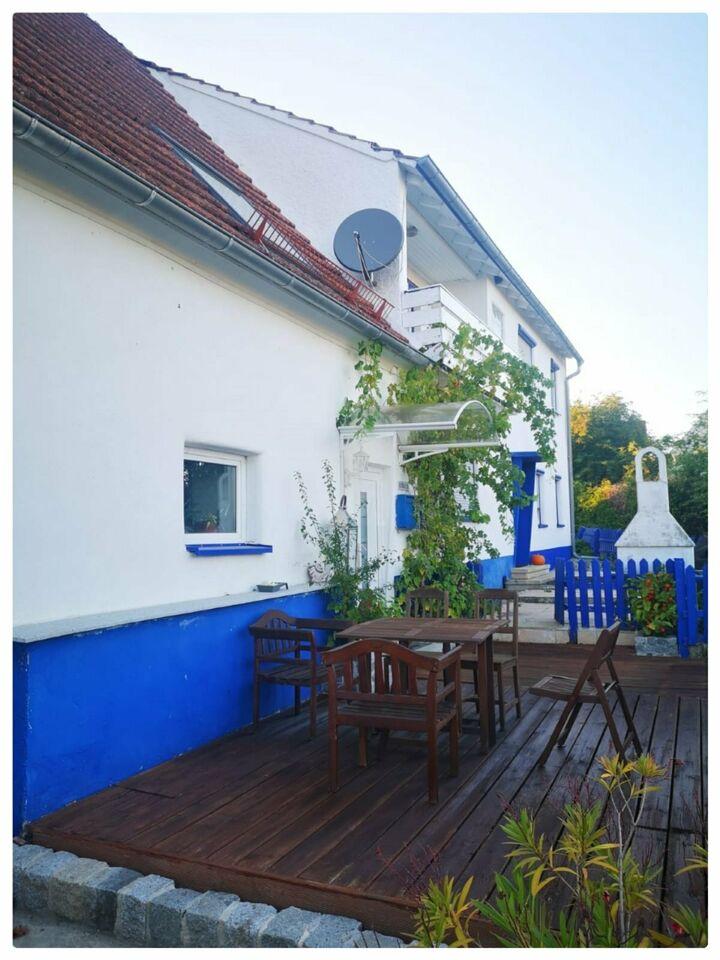 Zweifamilienhaus mit Garagen/Werkstatt, kl. Garten, Pellets/Solar Baden-Württemberg