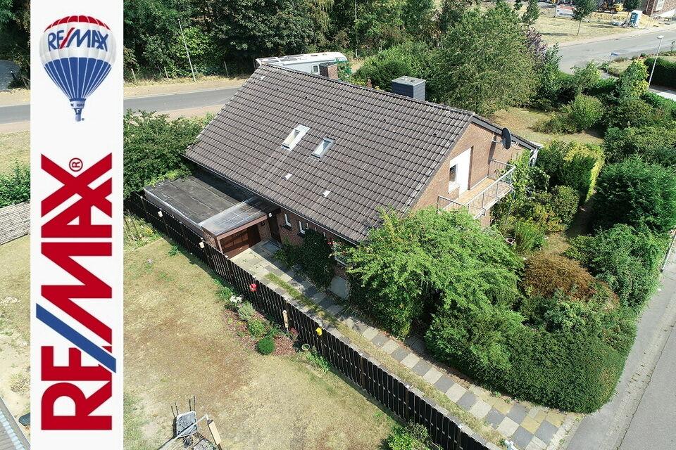 Zweifamilienhaus auf tollem Grund - separates Baugrundstück nach Absprache möglich! Nordrhein-Westfalen