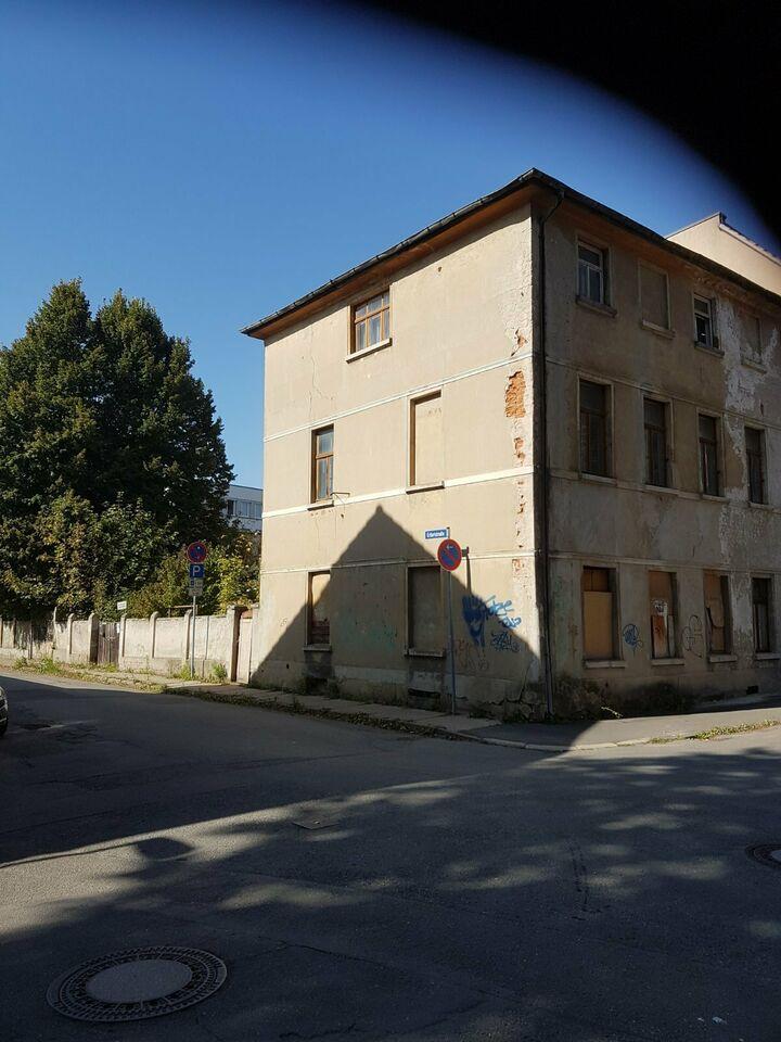 Verk. Mehrfamilienhaus stark renovierungsb. Zentrum Schnäppchen Lichtenstein/Sachsen