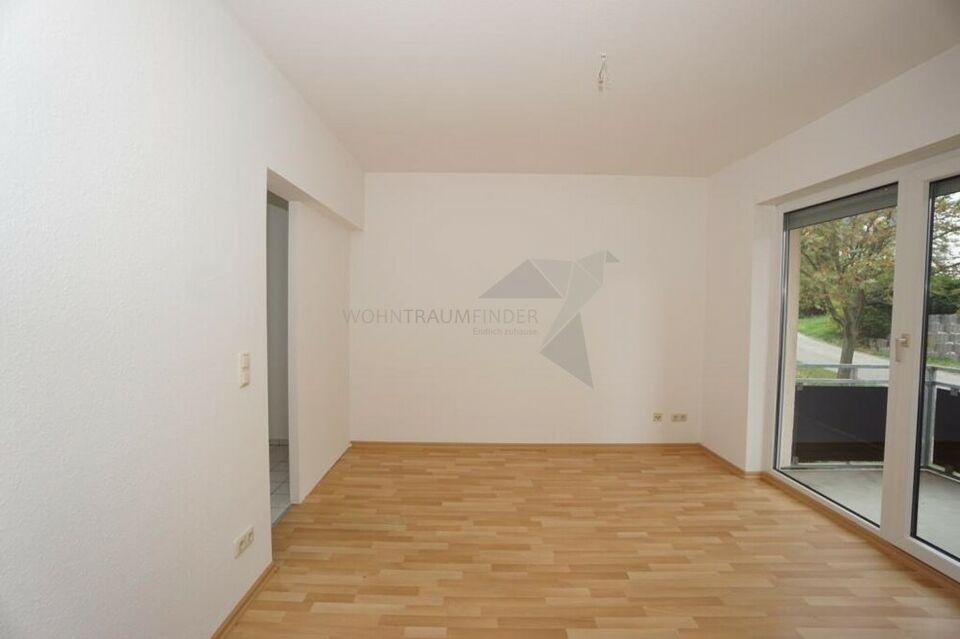 Kleine 2-Raum-Wohnung mit Balkon und Pkw-Stellplatz direkt vor der Wohnung Hermsdorf am Wilisch