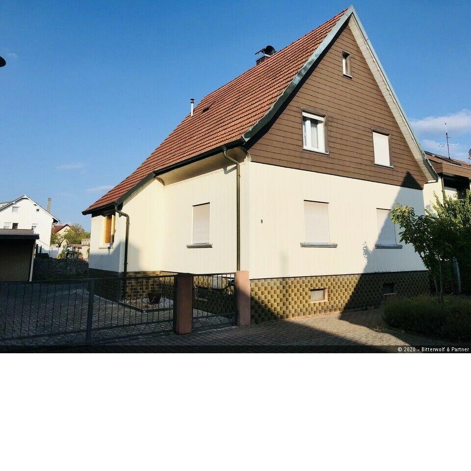 Freistehendes Ein- Zweifamilienhaus in Iffezheim Baden-Württemberg