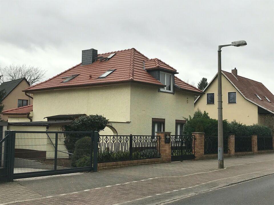 Einfamilienhaus in Berlin-Karlshorst auf großem Grundstück Mecklenburg-Vorpommern