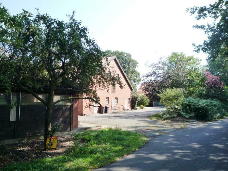 ZWANG - Resthof, Wohnhaus mit 2 Wirtschaftsgebäuden und Scheune in Recke Nordrhein-Westfalen