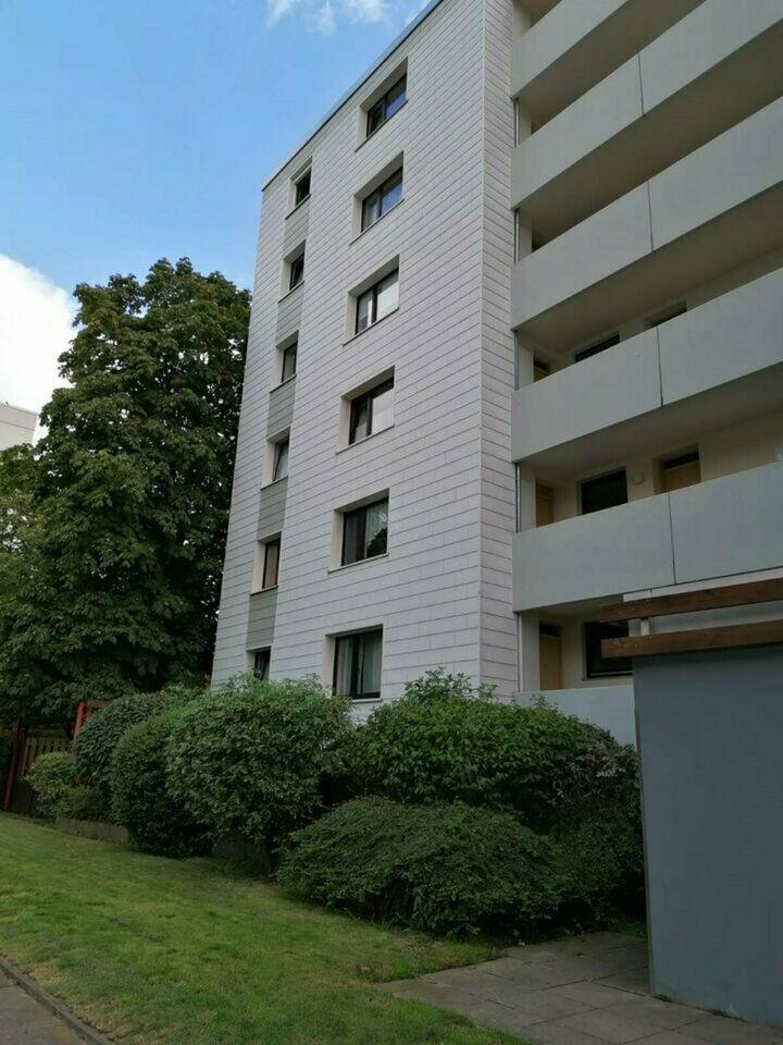 Gut geschnittene 3 Zimmer Wohnung in Laatzen Strücklingen