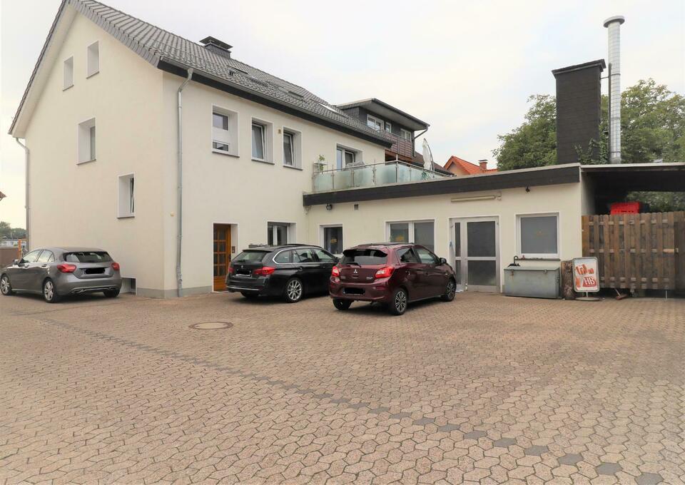 Gepflegtes Mehrfamilienhaus in Oerlinghausen mit Restaurant und optionalem Baugrundstück Nordrhein-Westfalen
