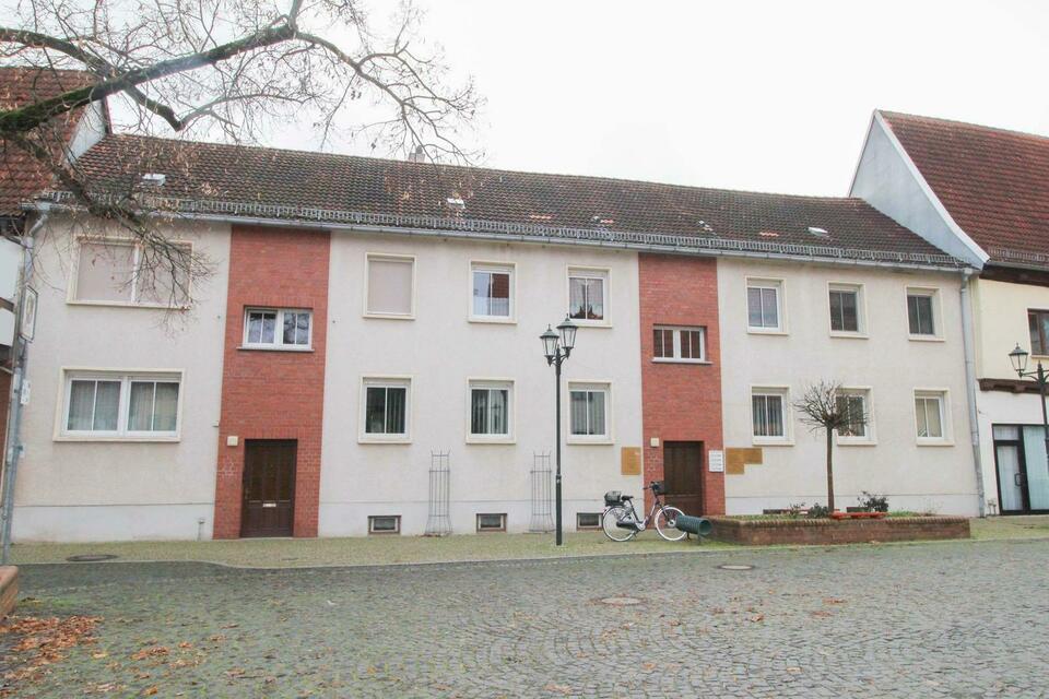 Voll vermietetes Wohn- und Geschäftshaus in gepflegtem Zustand Gräfenhainichen