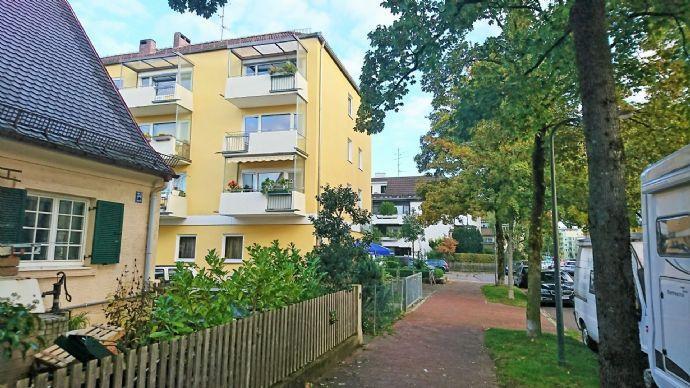 Bestens gepflegte, vermietete 2,5 Zimmer Wohnung in Laim Kirchheim bei München
