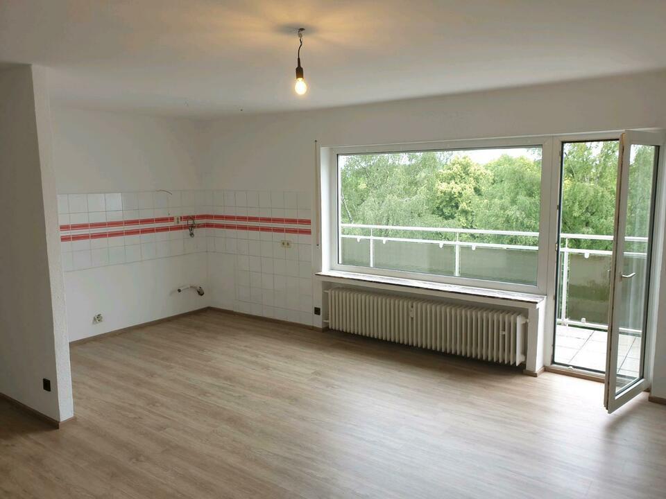 Modernisierte 1-Zimmer-Wohnung mit Balkon in Lüdenscheid Lüdenscheid