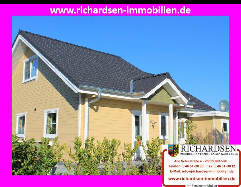 Neubau Doppelhaushälfte als Holzhaus mit hochwertiger Ausstattung in ruhiger Lage in 25899 Fahretoft Bosbüll